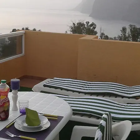 Apartment Los Gigantes, Apartamento Con Piscina Puerto de Santiago (Tenerife)